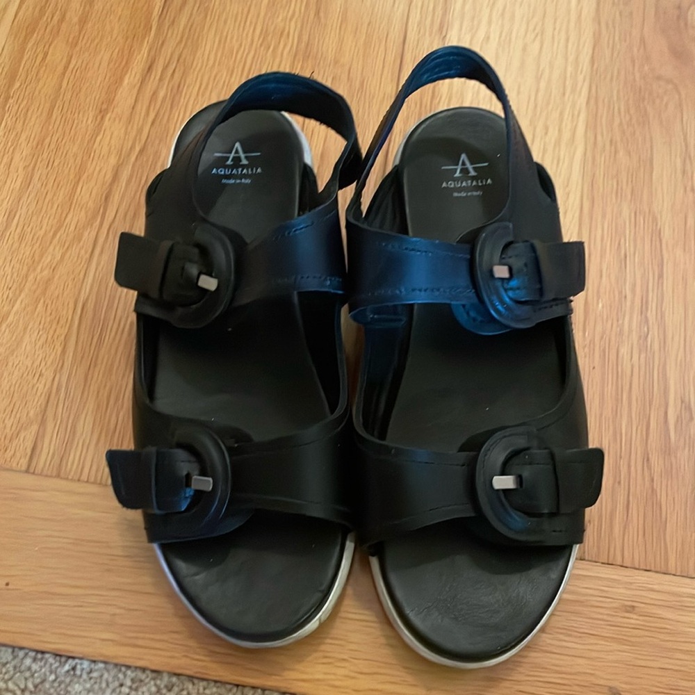 Aquatalia Leather Sandals - Made in Italy!